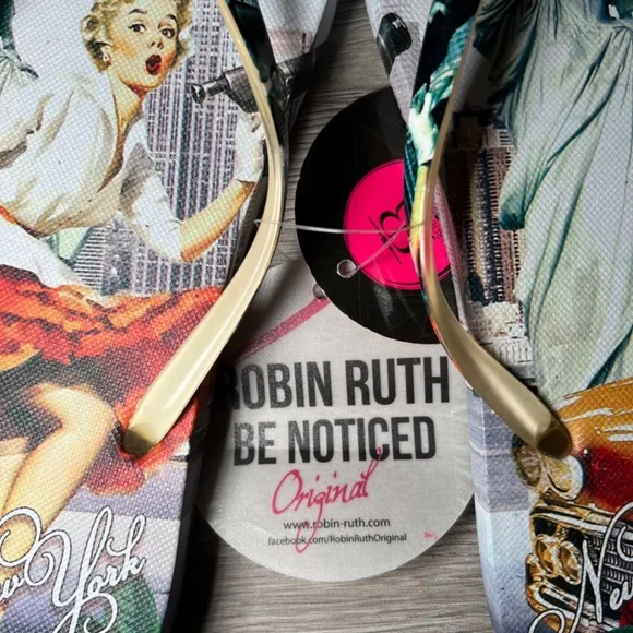 Unique/Rare - Robin Ruth - New York  Sandals - Small (6.5) - Picture 8 of 8